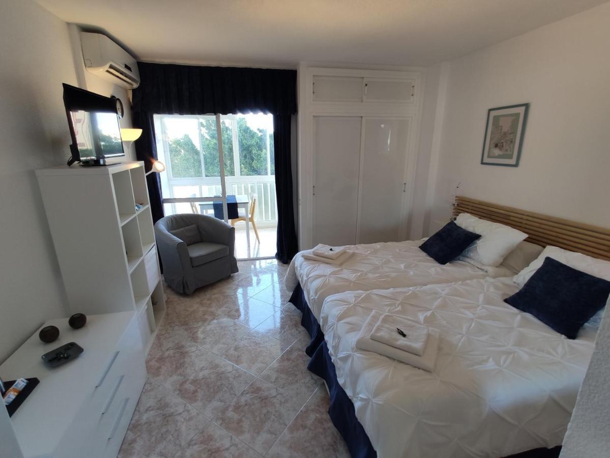 Apartamentos Dc Benalmadena Exterior photo