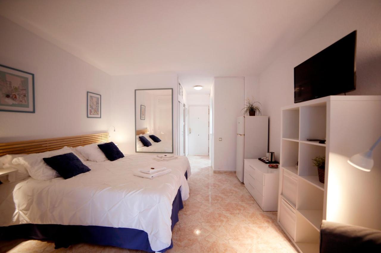 Apartamentos Dc Benalmadena Exterior photo