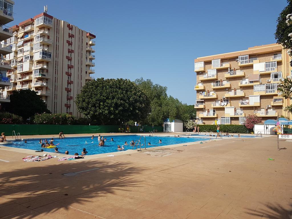 Apartamentos Dc Benalmadena Exterior photo